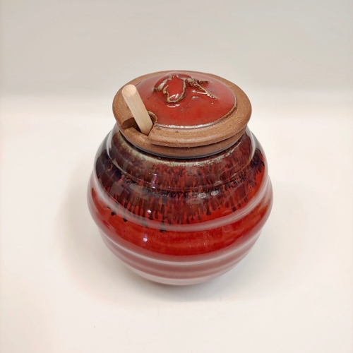 Click to view detail for #221155 Honey Pot with Dip Stick  Red & Black $16